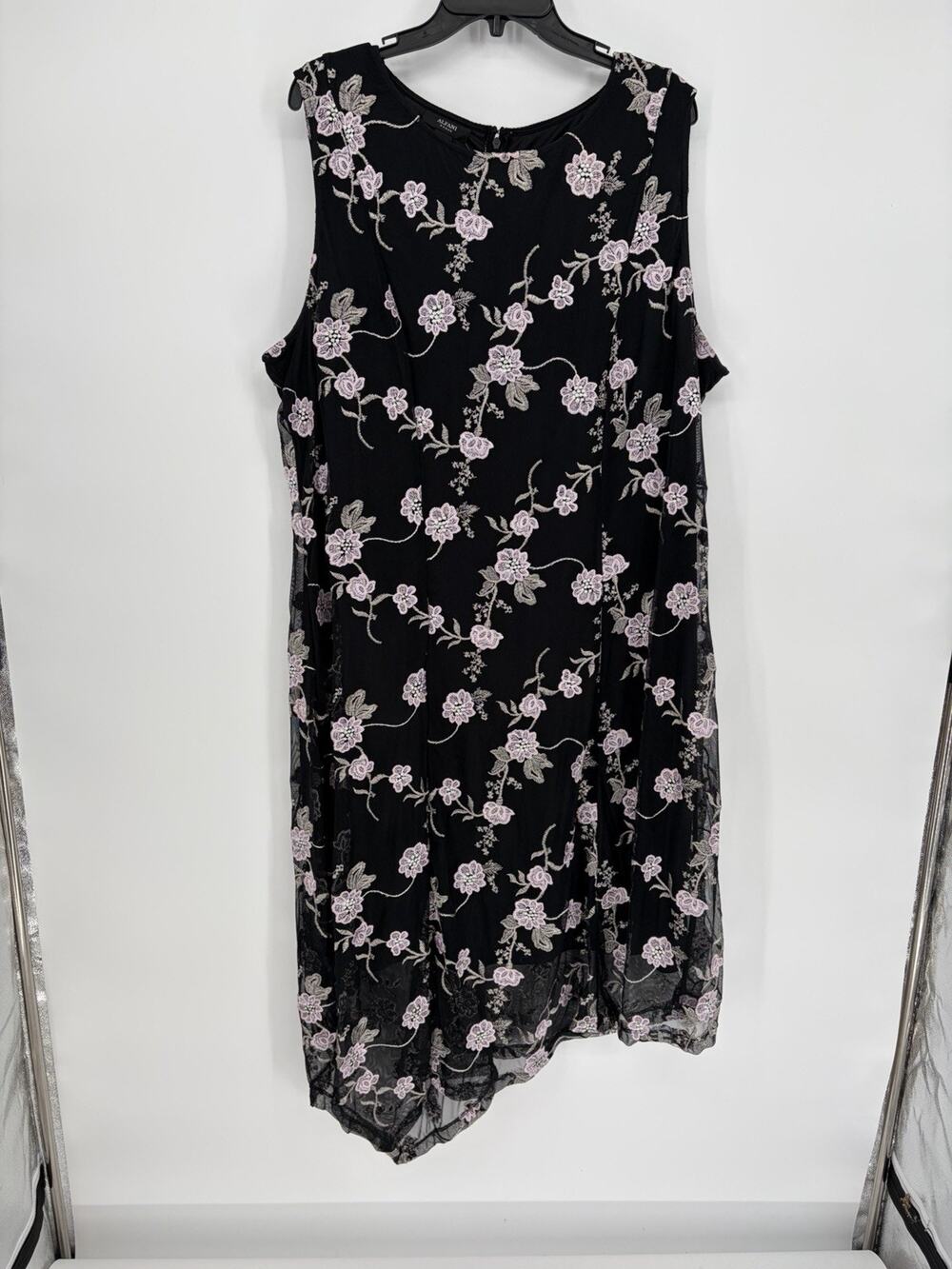 Alfani 22W Plus Black Pink Floral Embroidered Sleeveless Mesh Shift Dress NWT